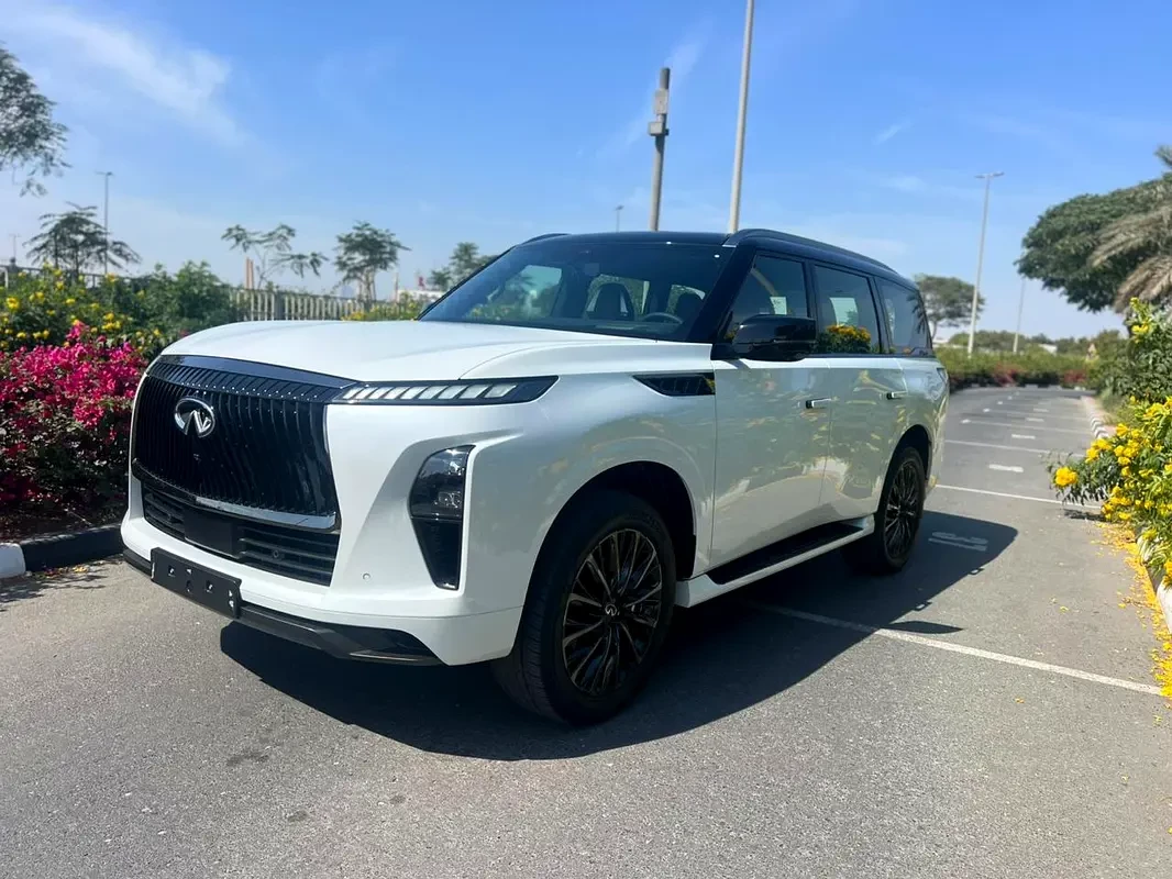 Infiniti QX80