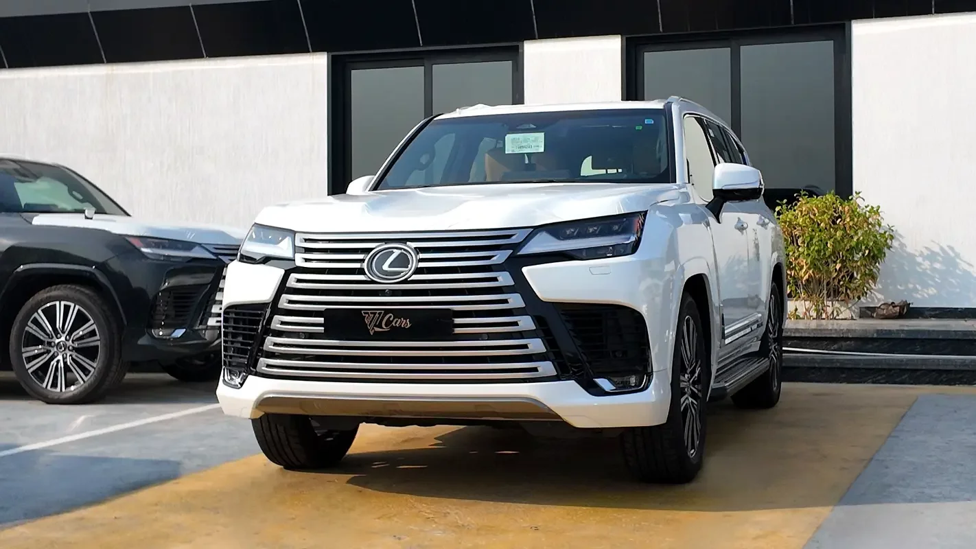 Lexus LX