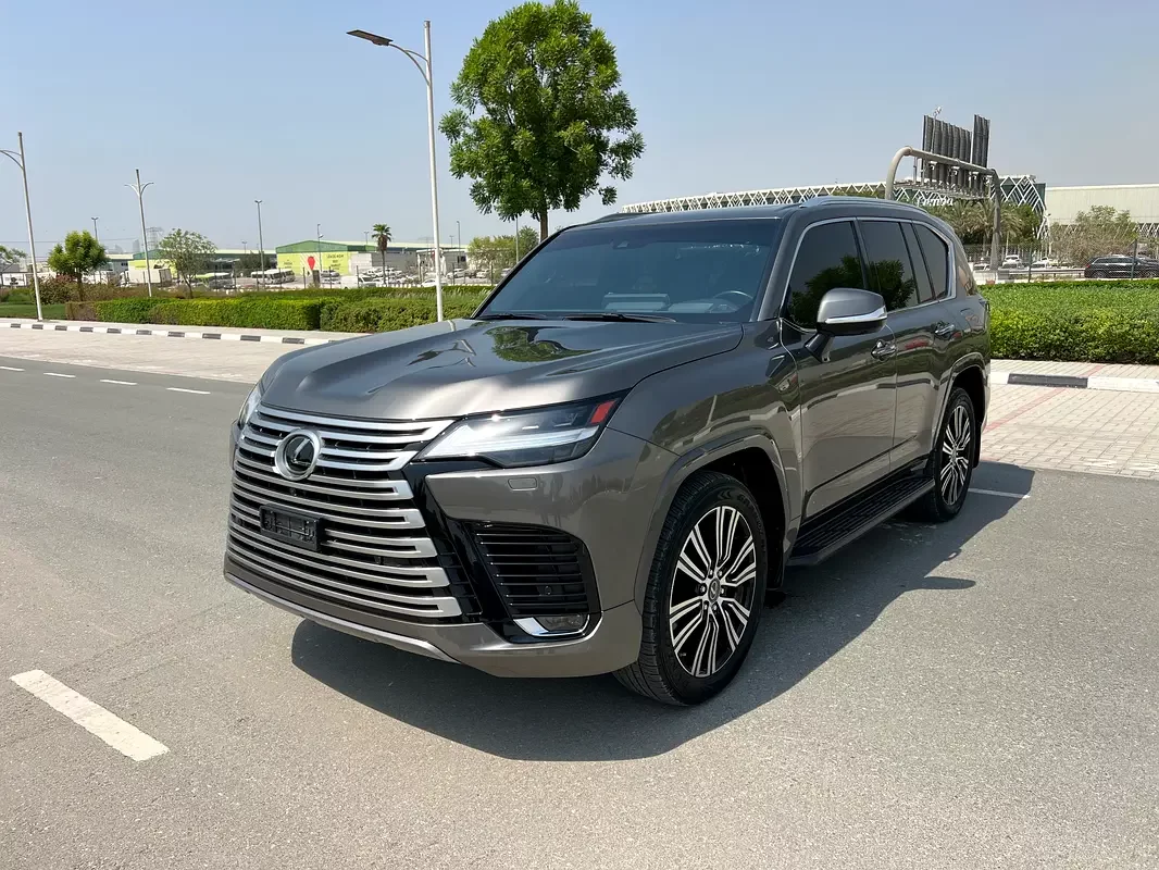 Lexus LX
