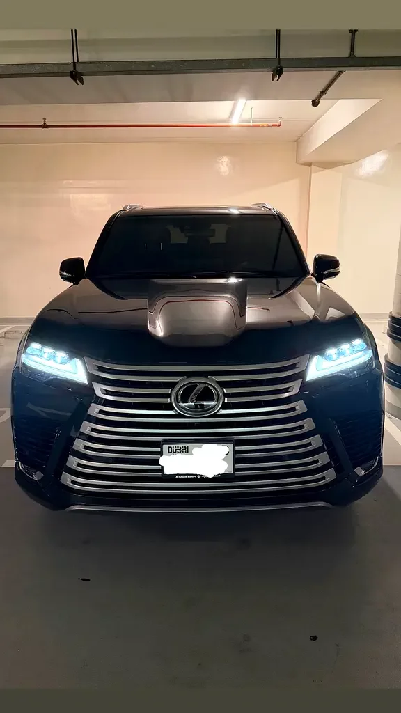 Lexus LX