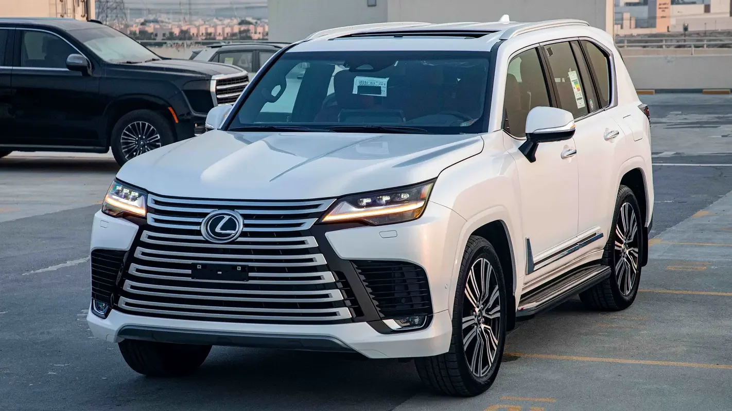 Lexus LX